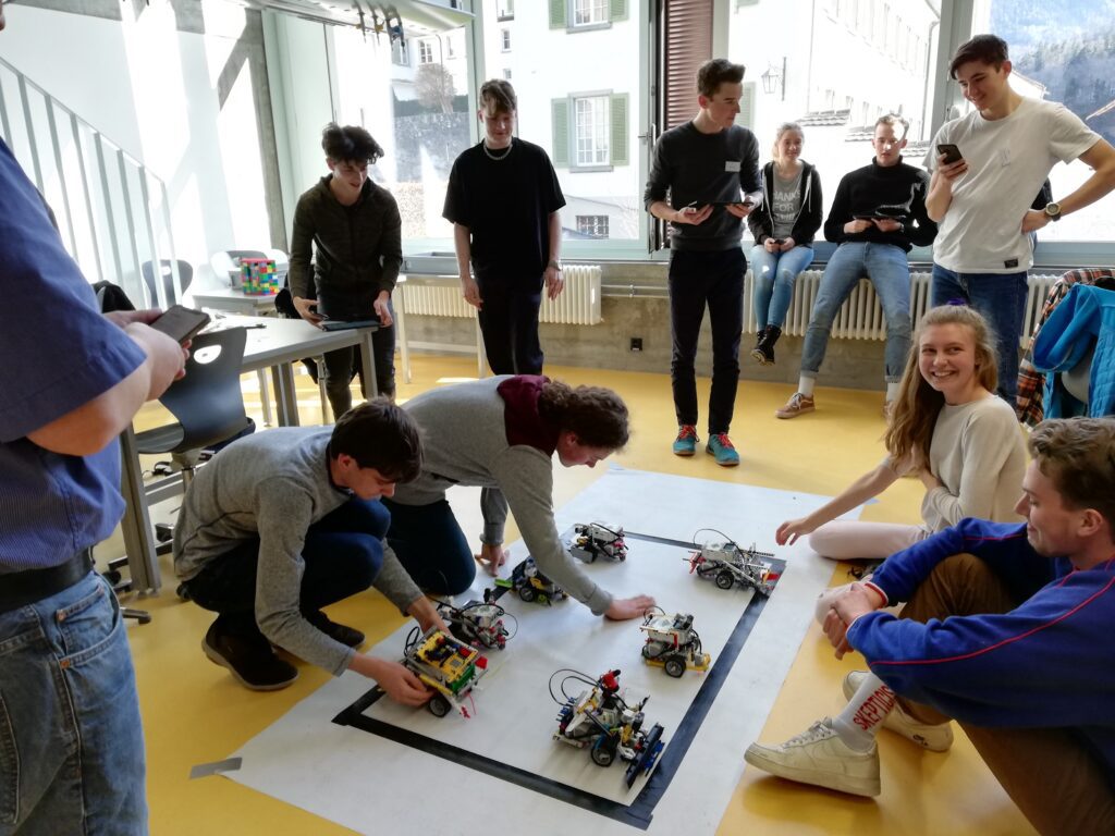 Robotik-Workshop - Technik- und Informatikwoche Chur | 2020
